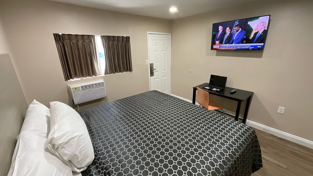 Photo of Bedroom in South Gate
