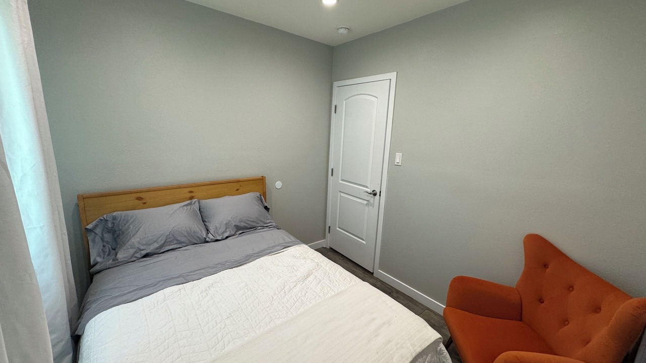 Photo of Bedroom in Downey