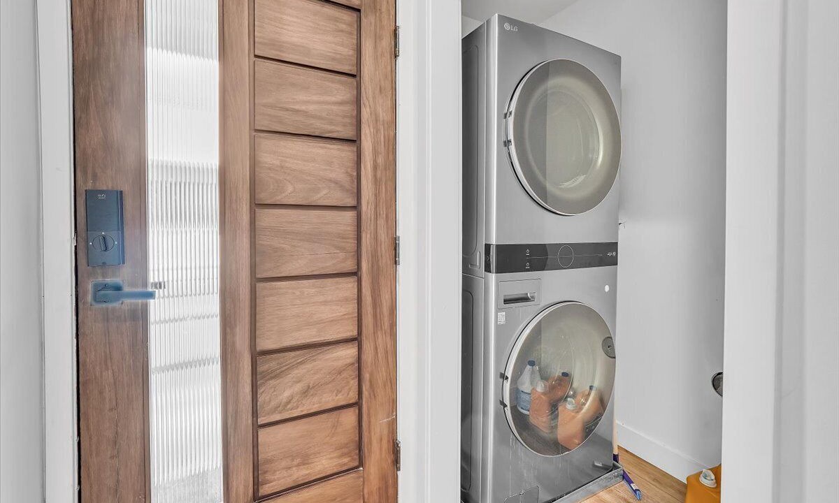 Photo of Bedroom in Sherman Oaks