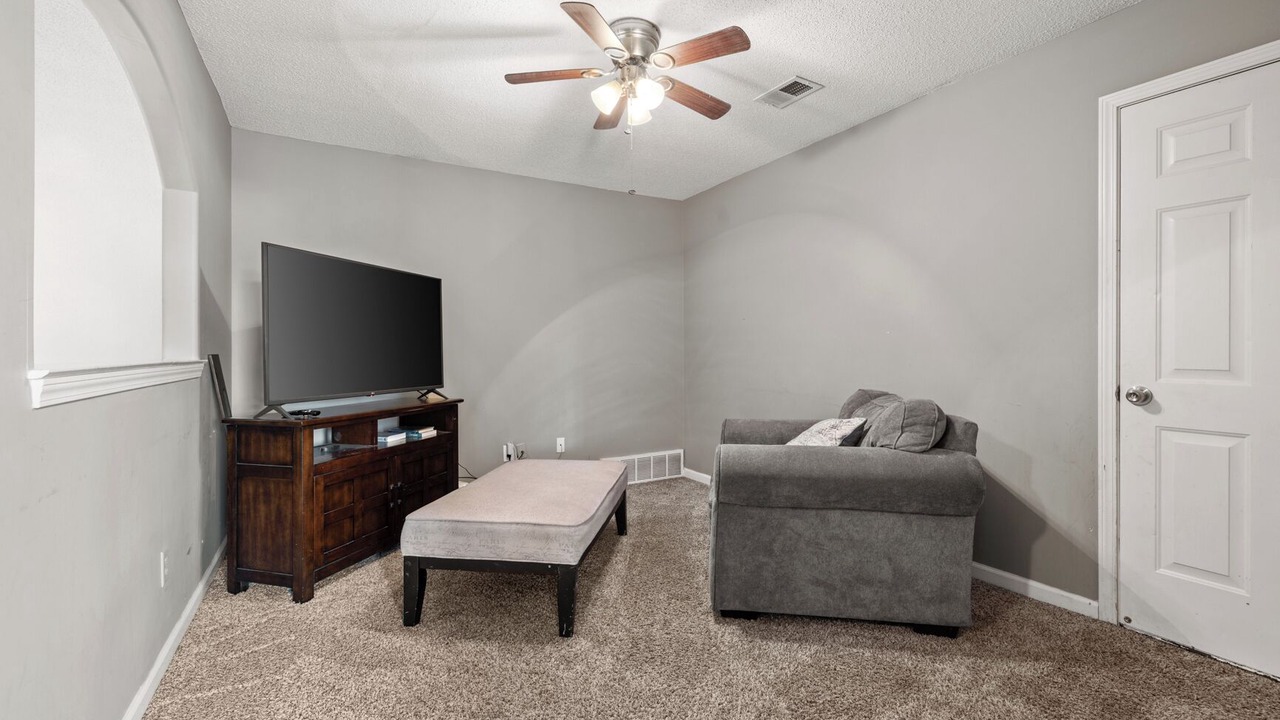 Photo of Livingroom in Olive Branch