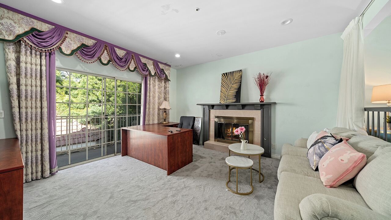 Photo of Livingroom in Monterey Park
