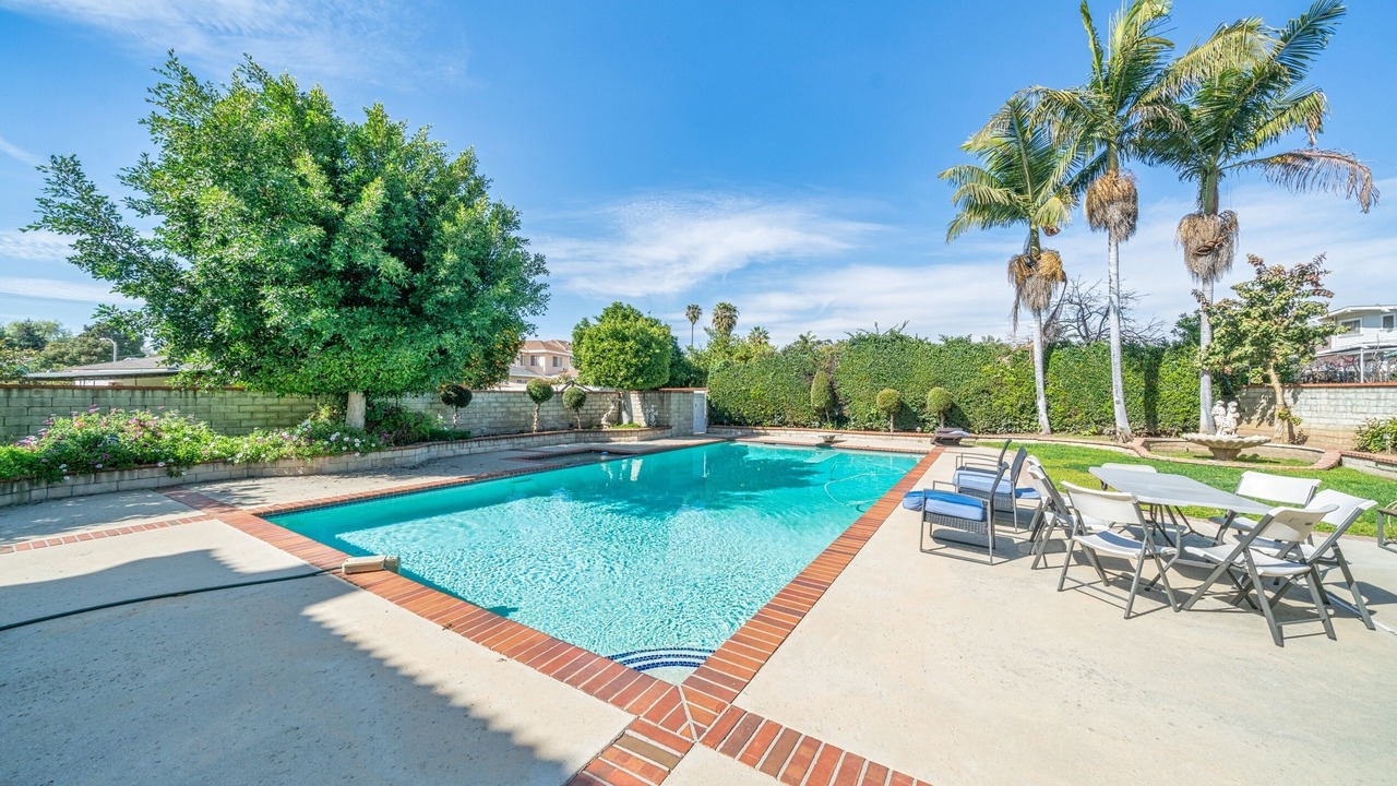 Photo of Outdoor in Monterey Park