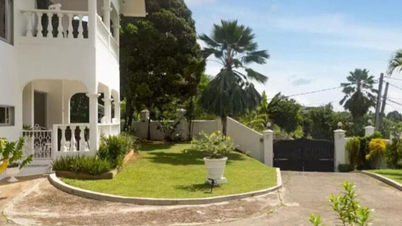 Photo of Outdoor in Beau Vallon