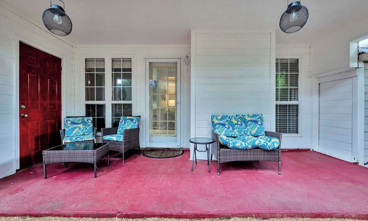 Photo of Patio Balcony in Pelham