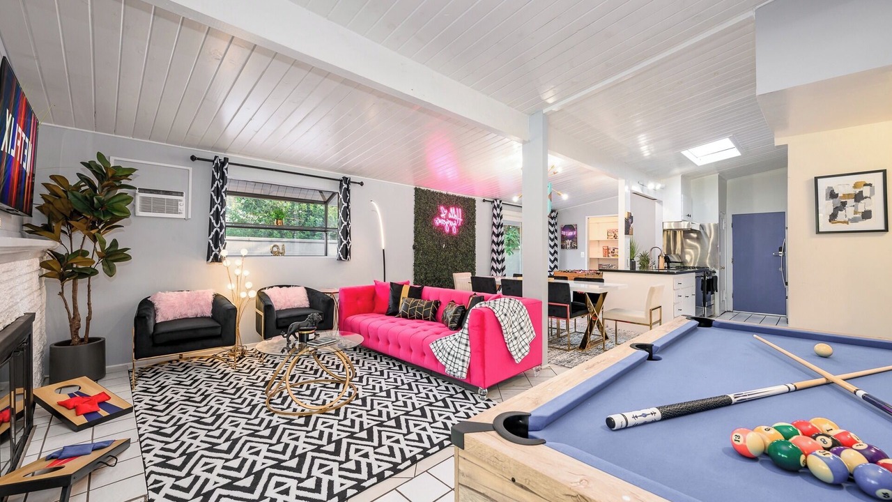 Photo of Bedroom in Northwest Anaheim