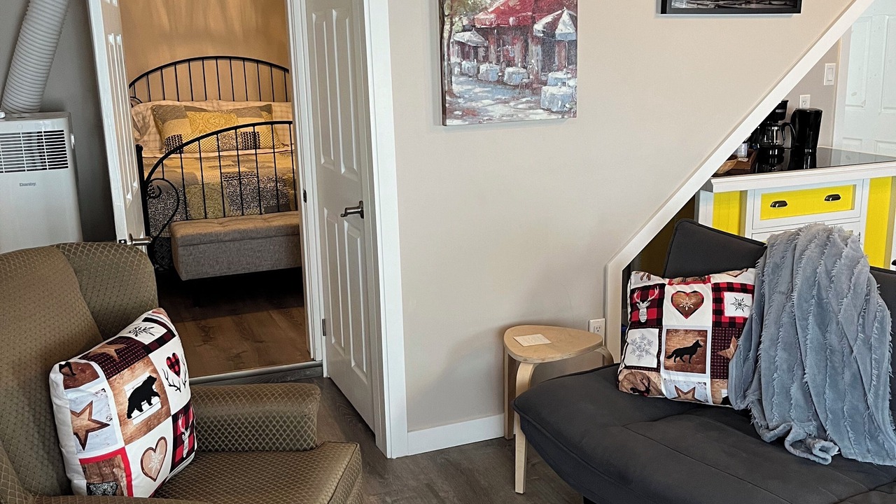 Photo of Livingroom in Elora