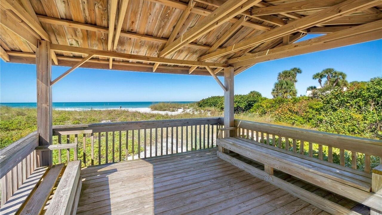 Photo of Outdoor in Golden Beach