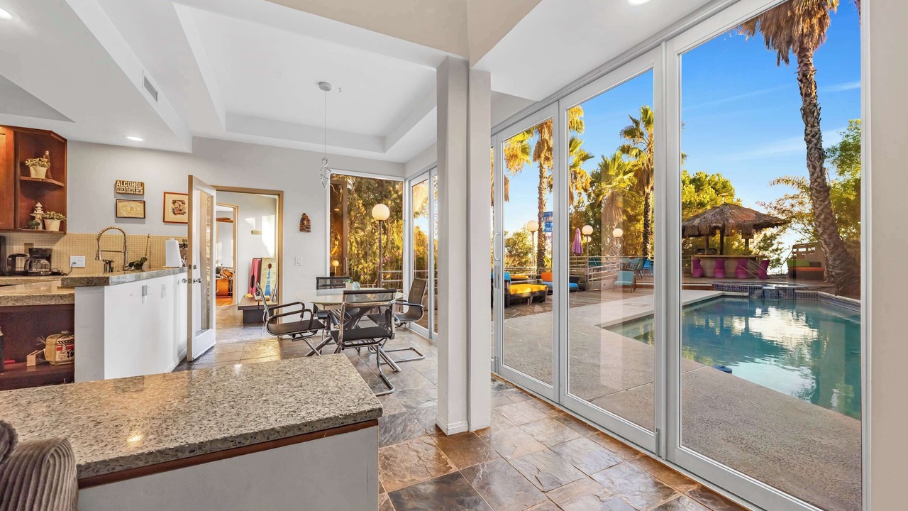 Photo of Outdoor in Altadena