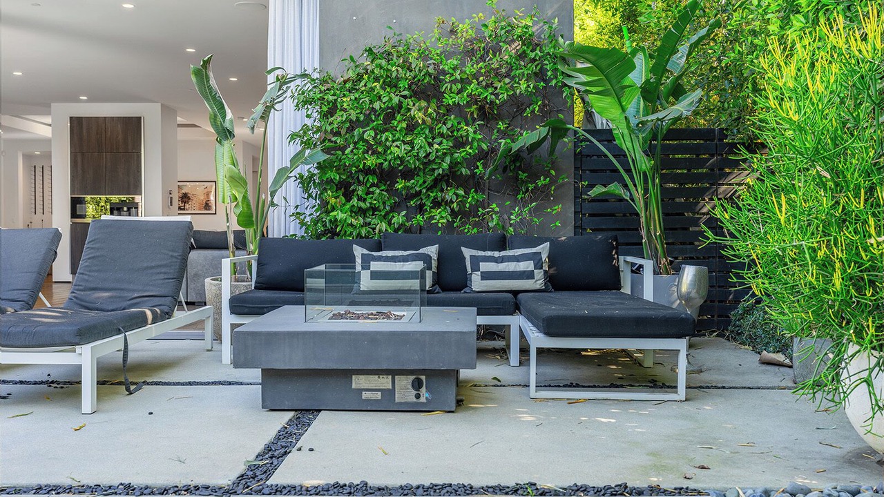 Photo of Patio Balcony in Melrose