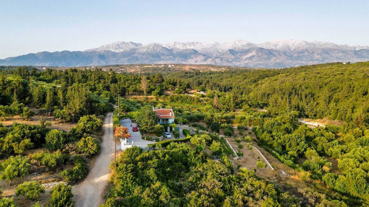 Photo of Outdoor in Douliana