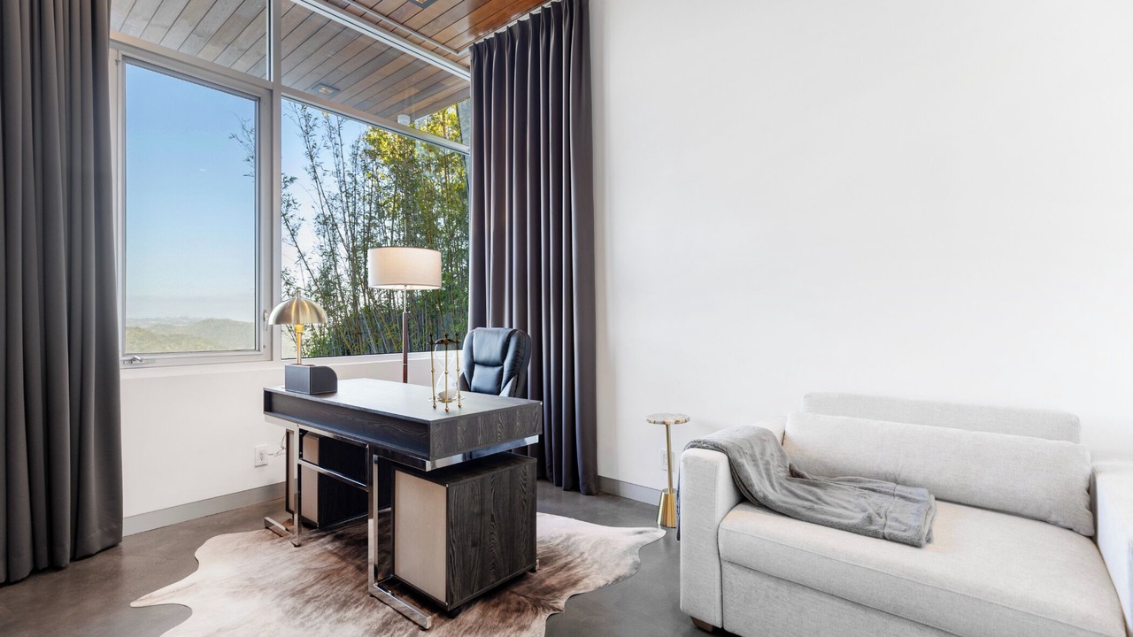 Photo of Livingroom in Bel Air