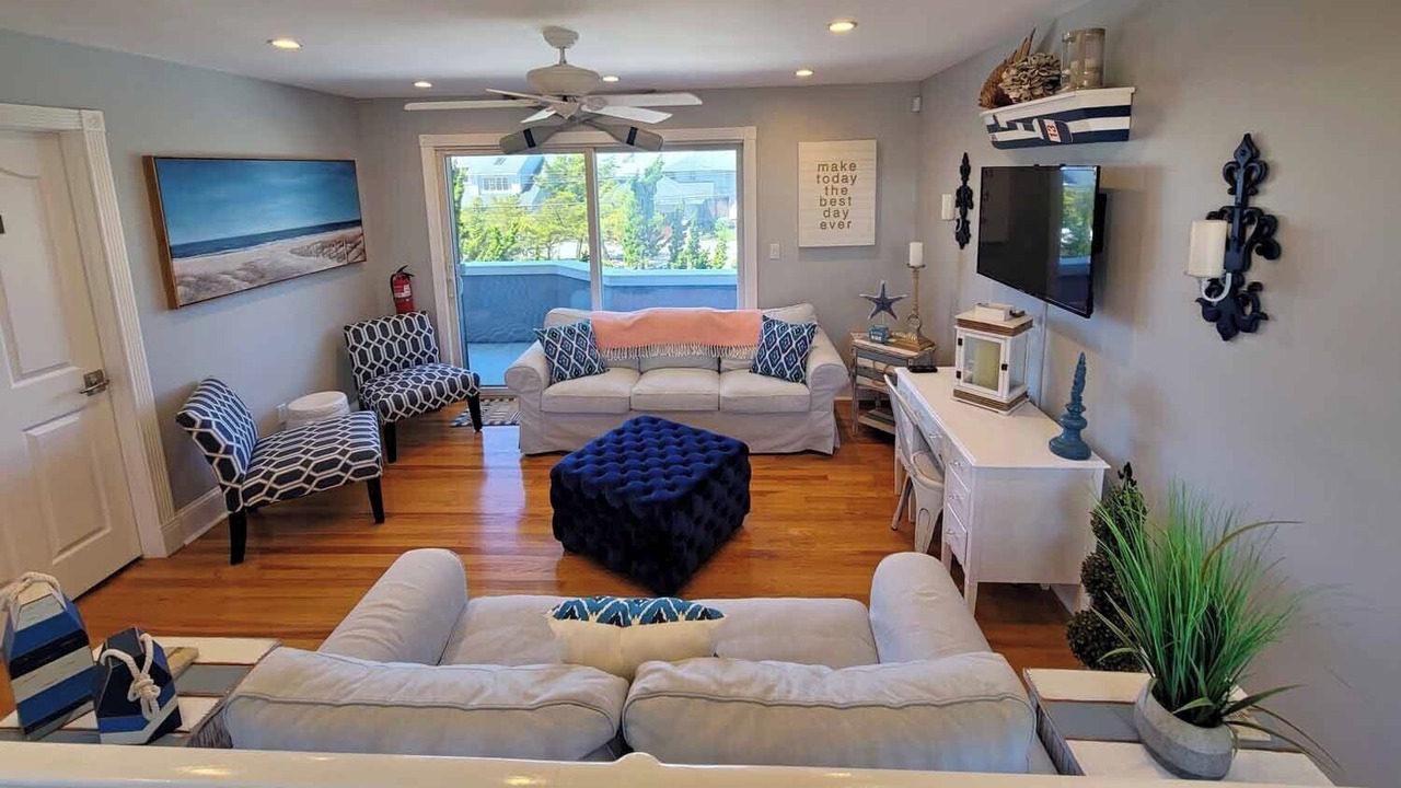 Photo of Livingroom in Osbornsville