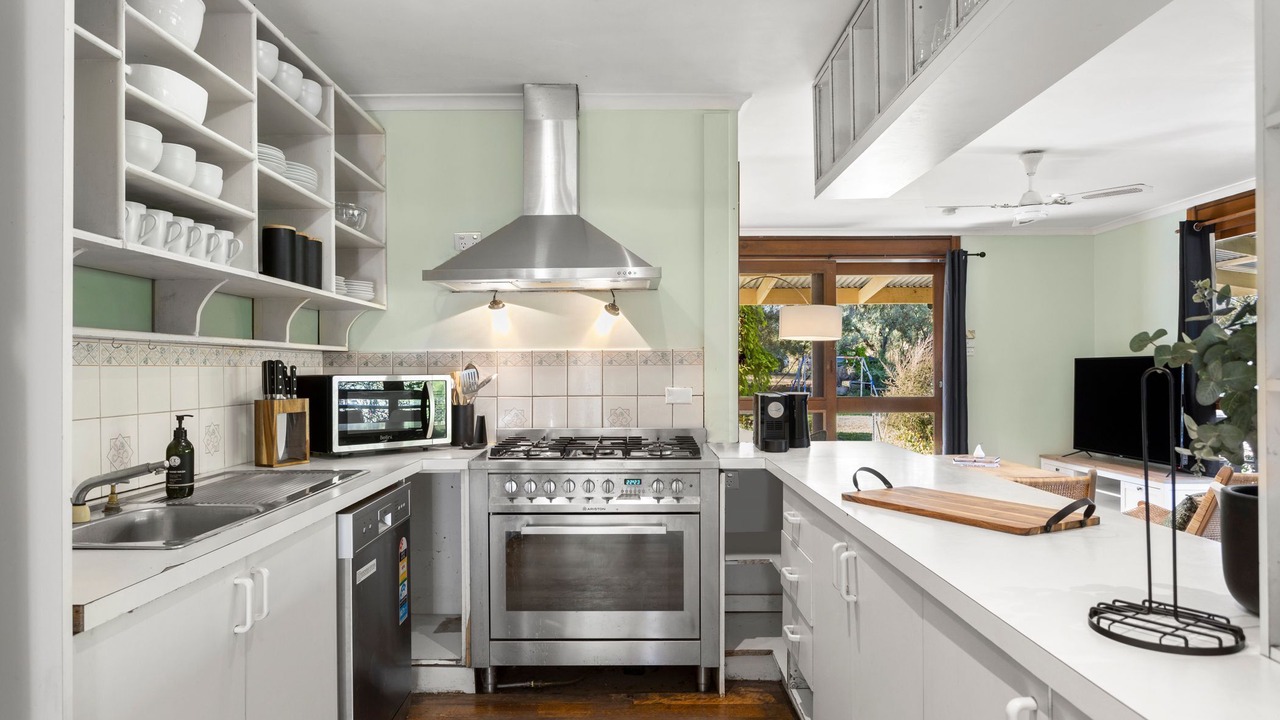 Photo of Kitchen in Metcalfe