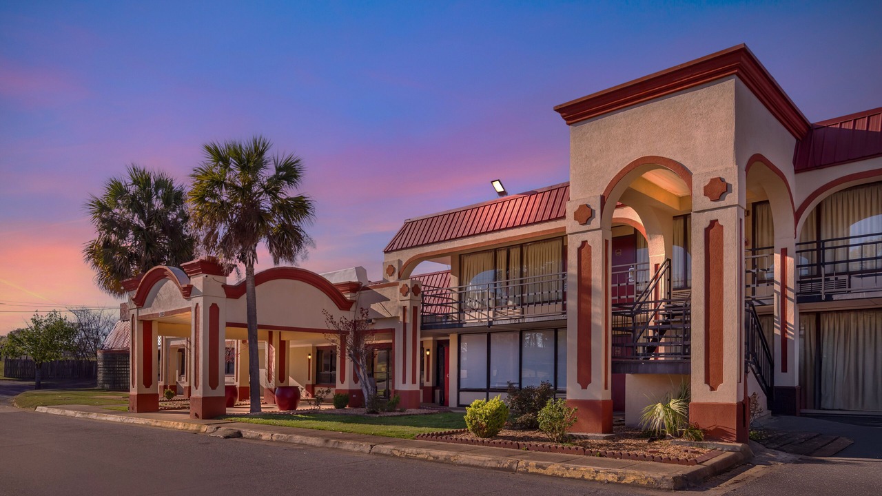 Photo of Outdoor in Montgomery