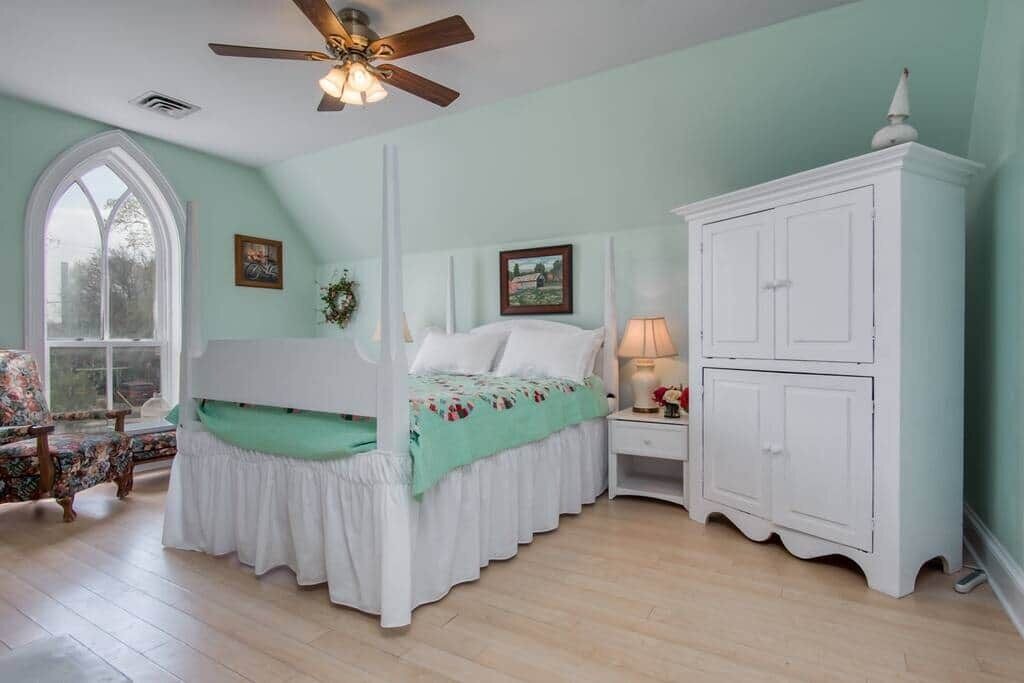Photo of Bedroom in Elmira