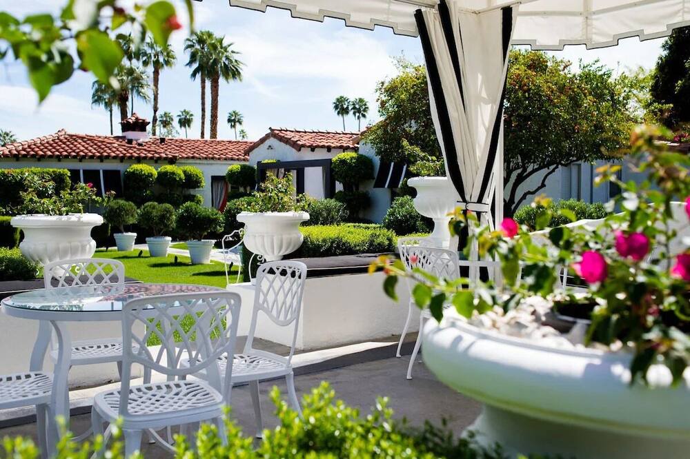 Photo of Outdoor in Historic Tennis Club