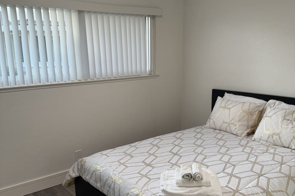 Photo of Bedroom in Cambrian
