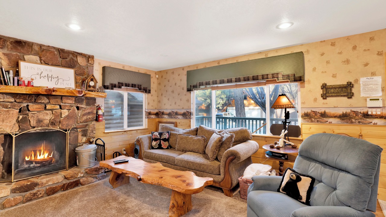 Photo of Livingroom in Big Bear Lake
