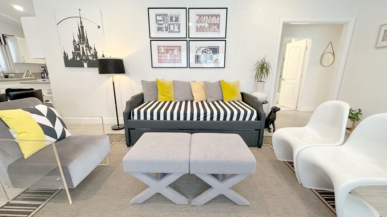 Photo of Livingroom in Southwest Anaheim