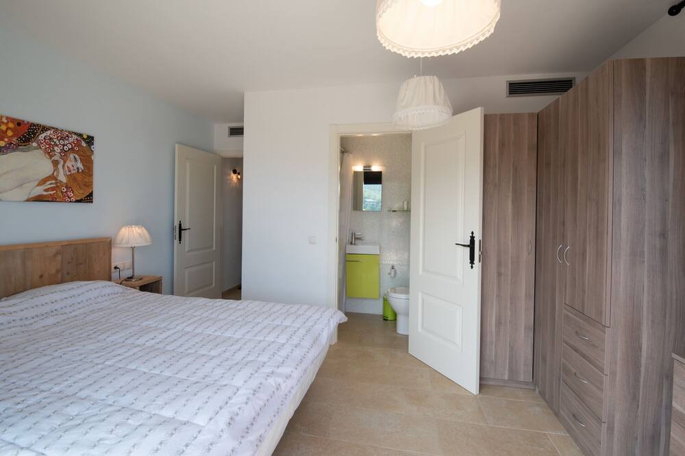 Photo of Bedroom in Sa Riera