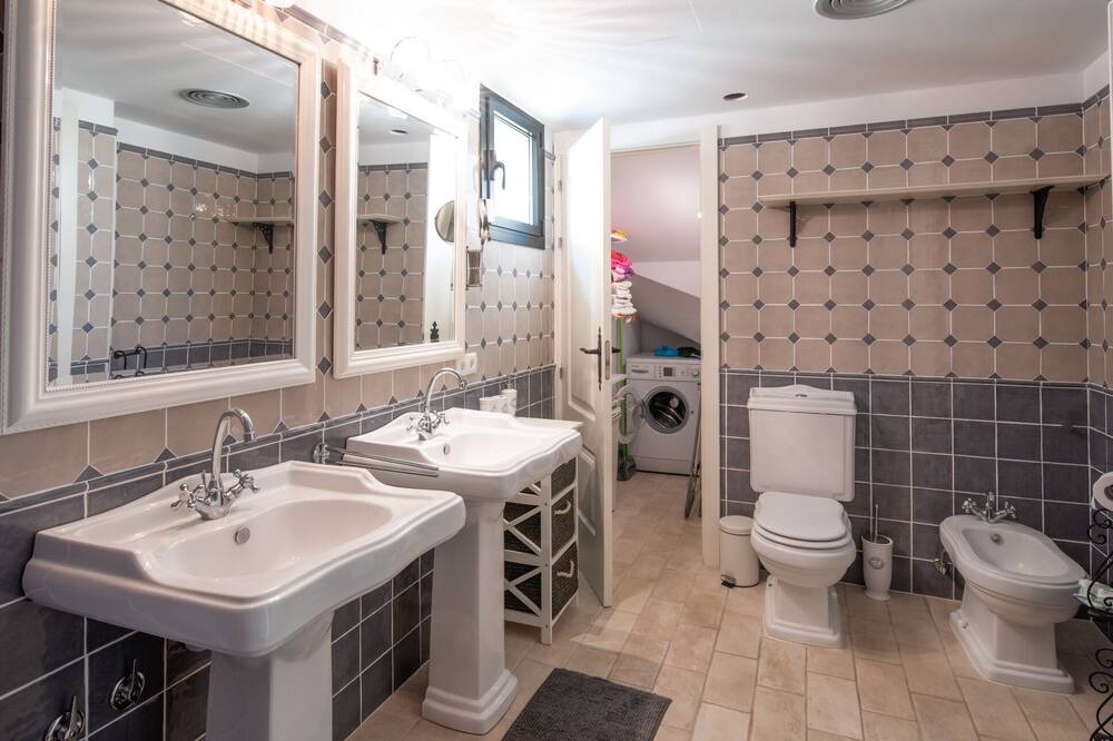 Photo of Bathroom in Sa Riera