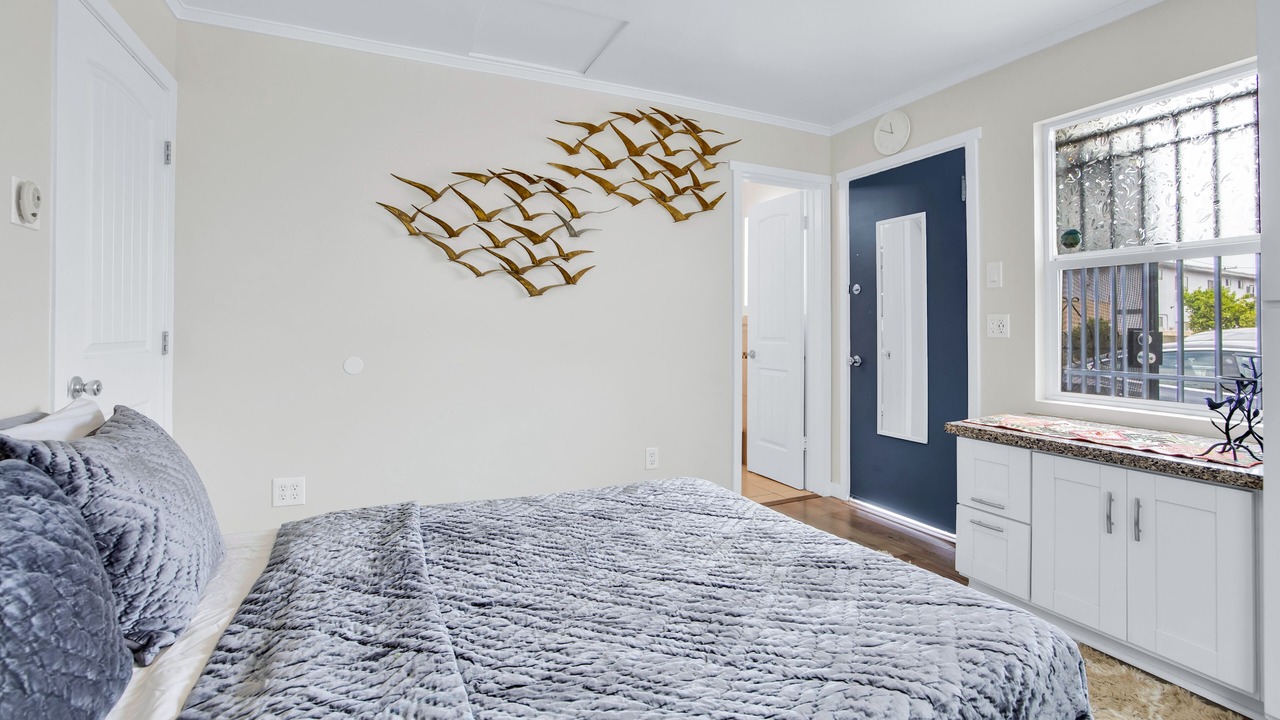 Photo of Bedroom in Downey