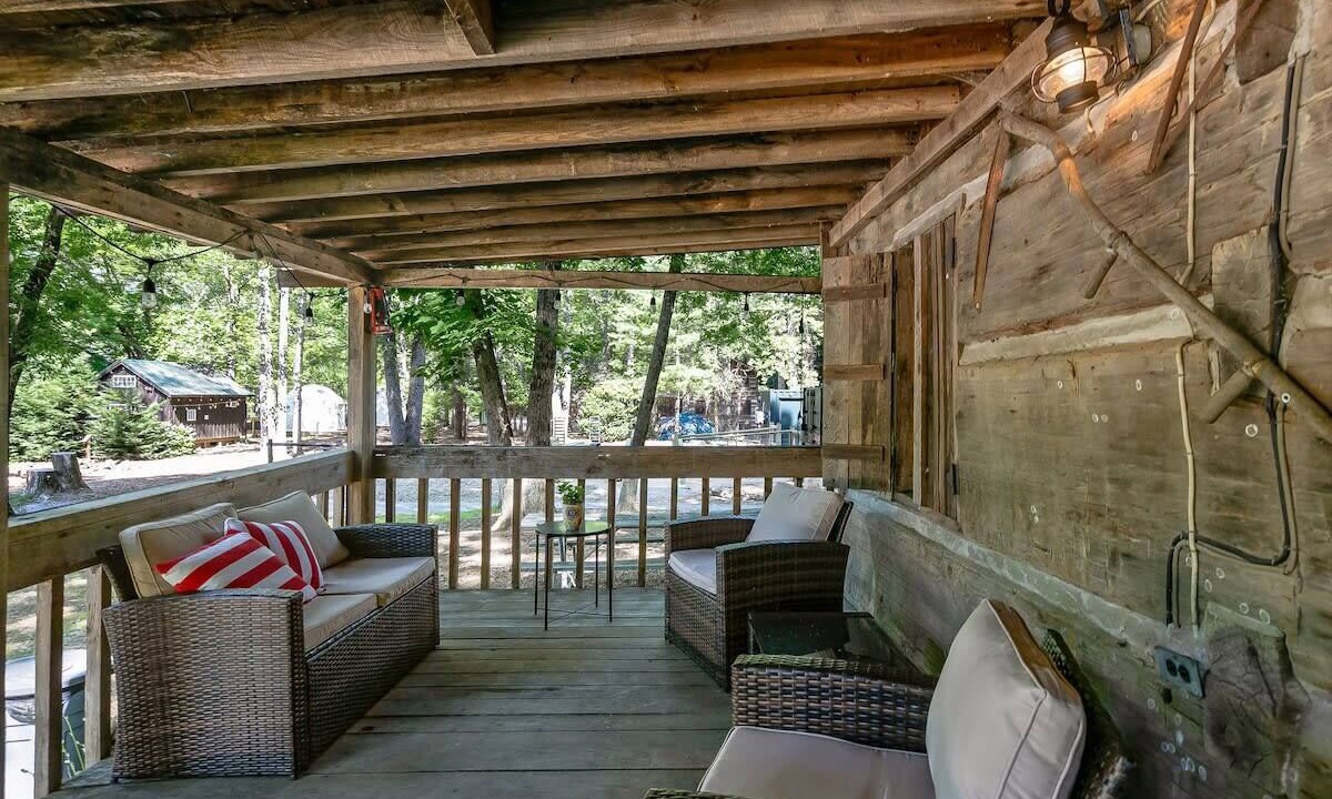 Photo of Patio Balcony in Erwin