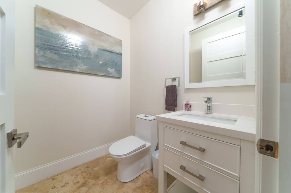 Photo of Bathroom in Great Exuma