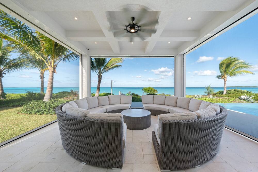 Photo of Patio Balcony in Great Exuma
