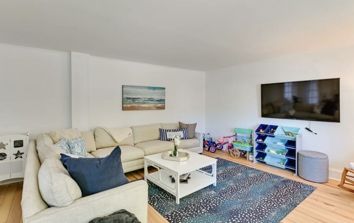 Photo of Livingroom in Naples