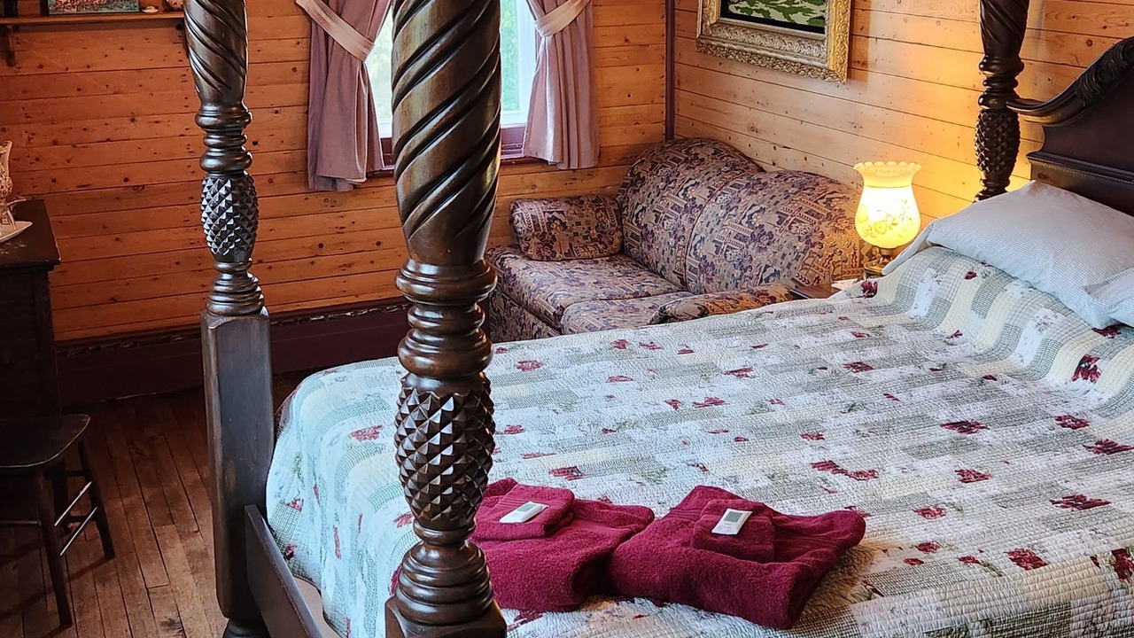 Photo of Bedroom in Saint-Marcel