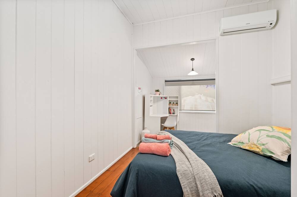 Photo of Bedroom in North Booval