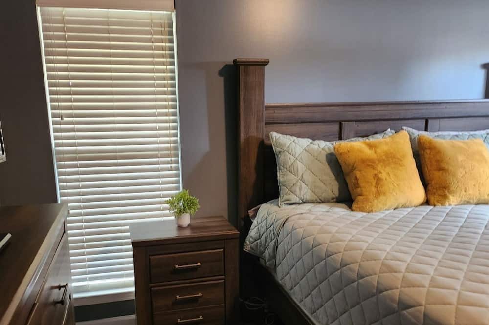 Photo of Bedroom in Millbrook
