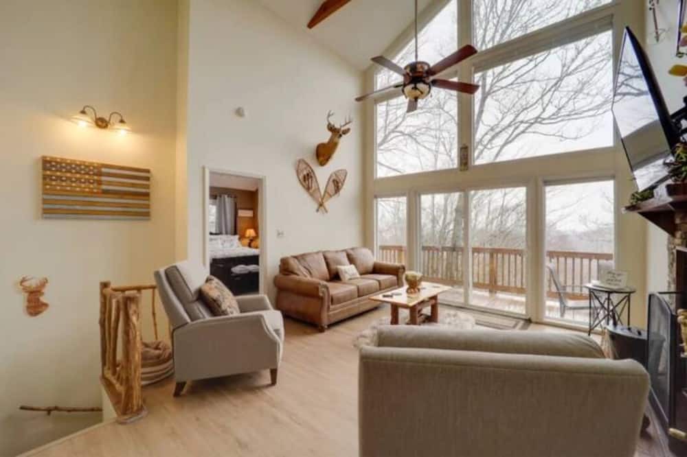 Photo of Bedroom in Beech Mountain