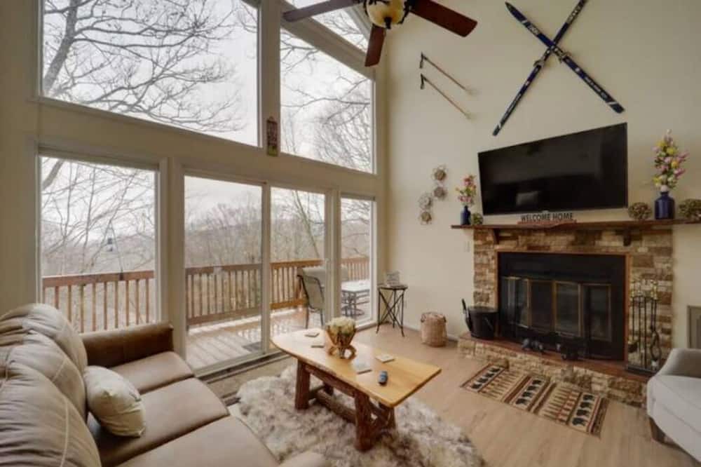 Photo of Bedroom in Beech Mountain