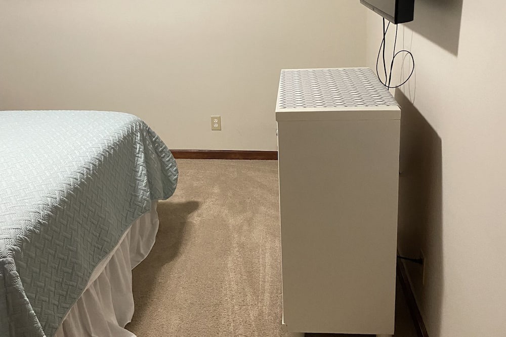 Photo of Bedroom in Orchard Park