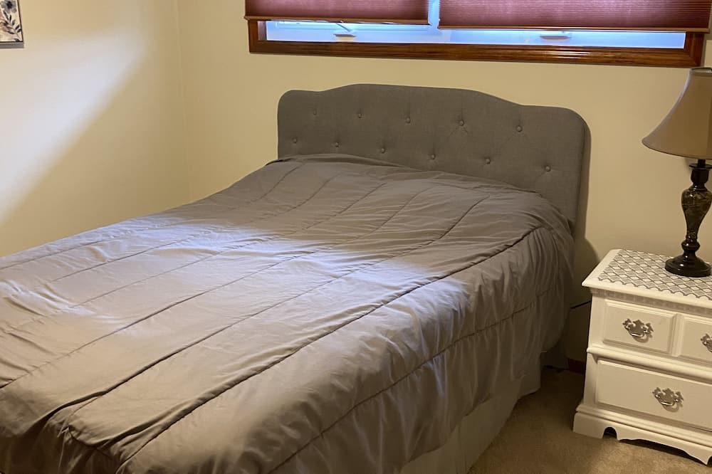 Photo of Bedroom in Orchard Park