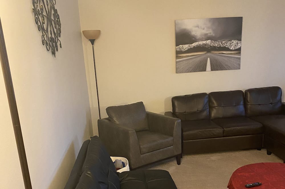 Photo of Livingroom in Orchard Park