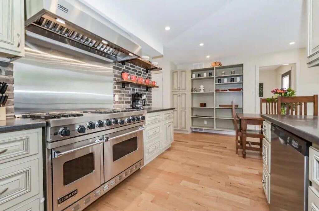 Photo of Kitchen in Elora