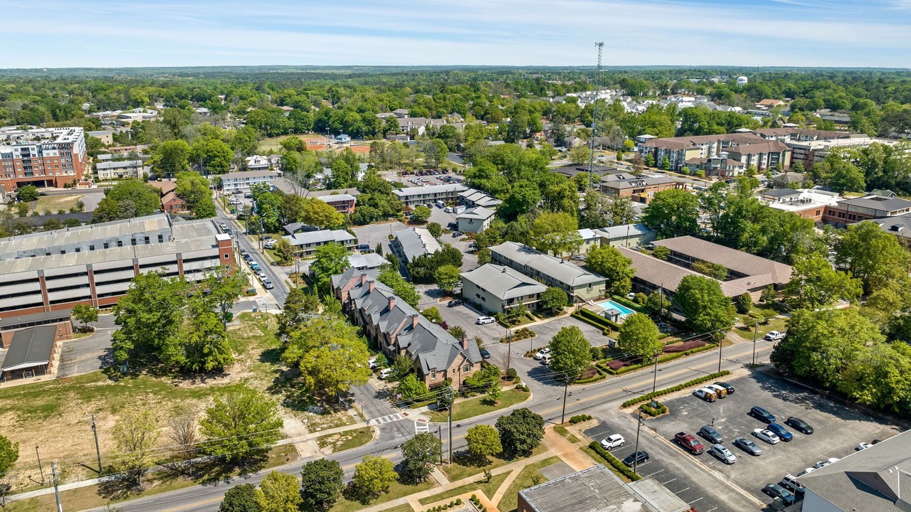 Photo of Outdoor in Auburn
