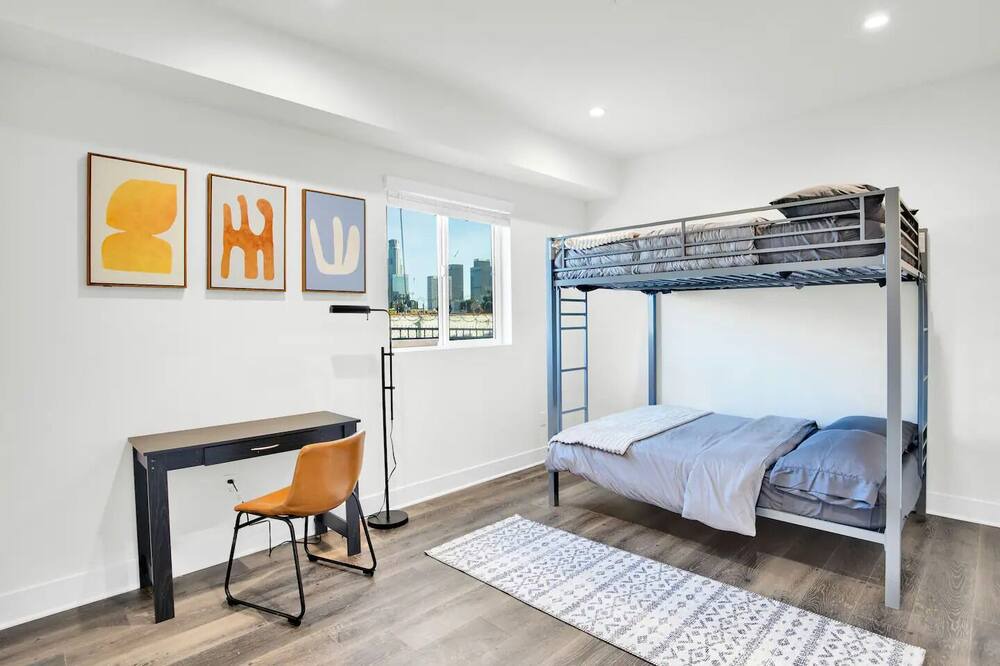Photo of Bedroom in Historic Filipinotown