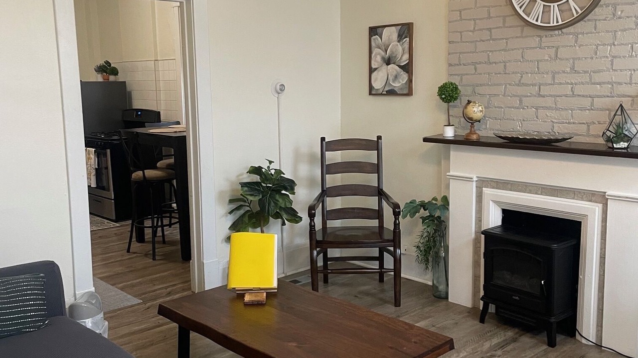 Photo of Livingroom in Downtown Buffalo