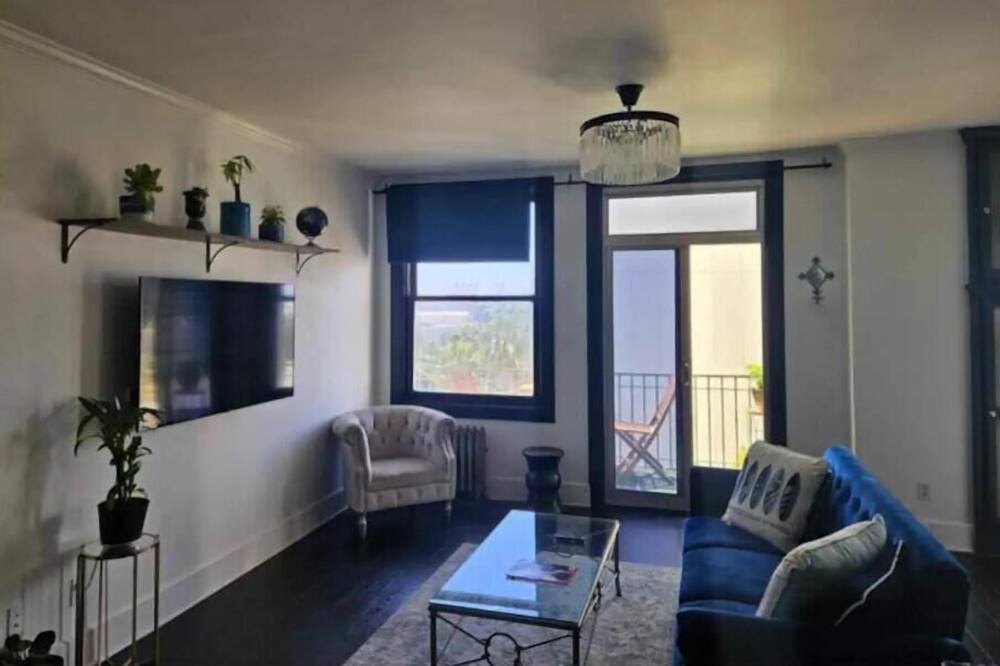 Photo of Livingroom in East Village