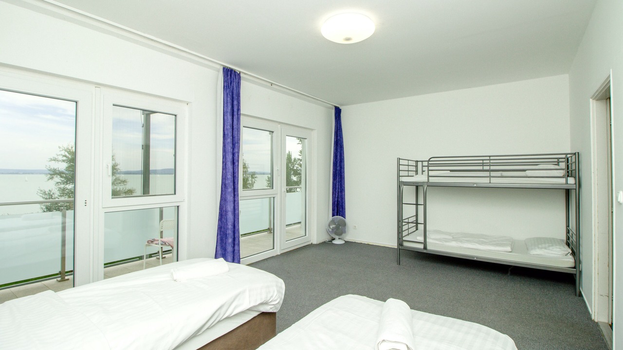Photo of Bedroom in Revfulop