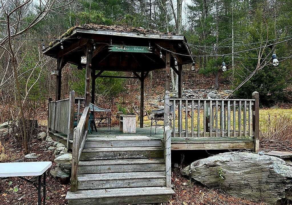Photo of Outdoor in Sparrow Bush