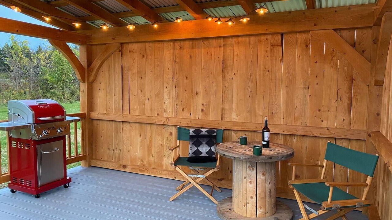 Photo of Outdoor in Hector