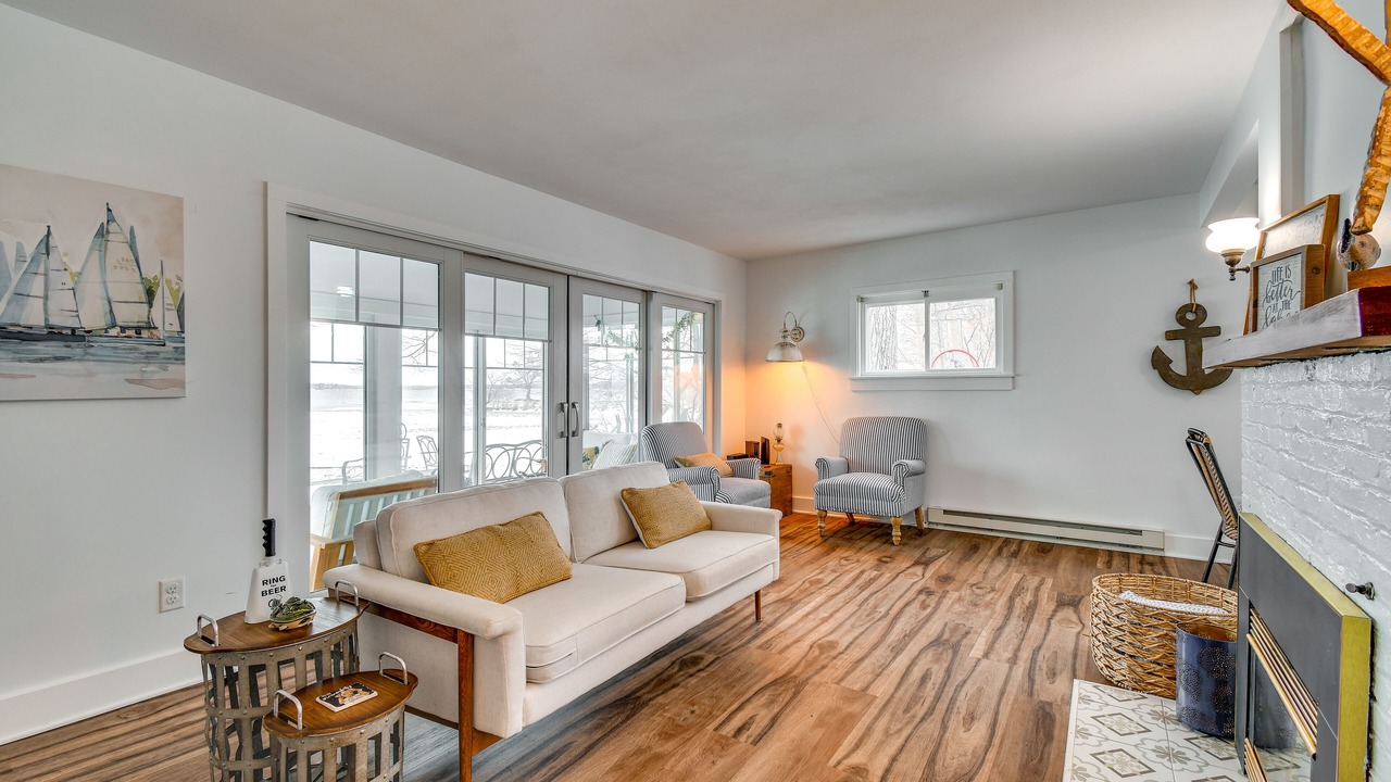 Photo of Livingroom in Town of Owasco