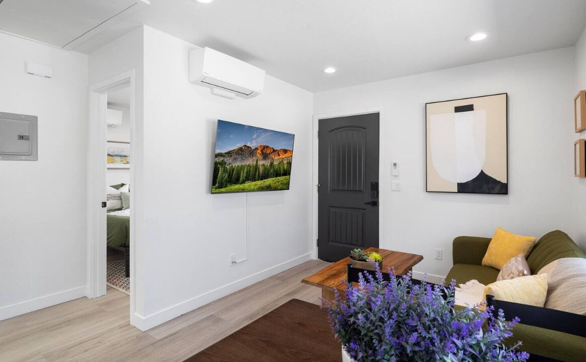 Photo of Livingroom in Garden Grove