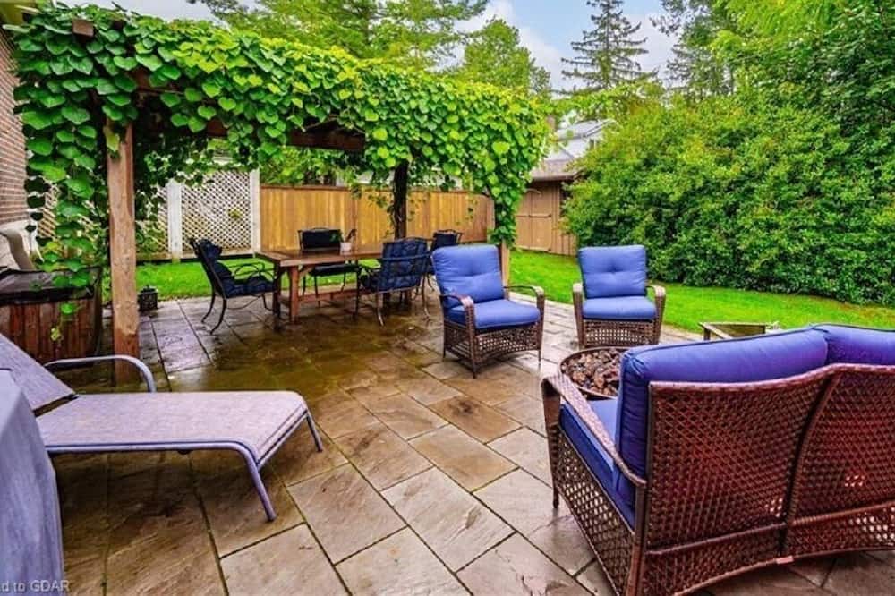 Photo of Patio Balcony in Elora