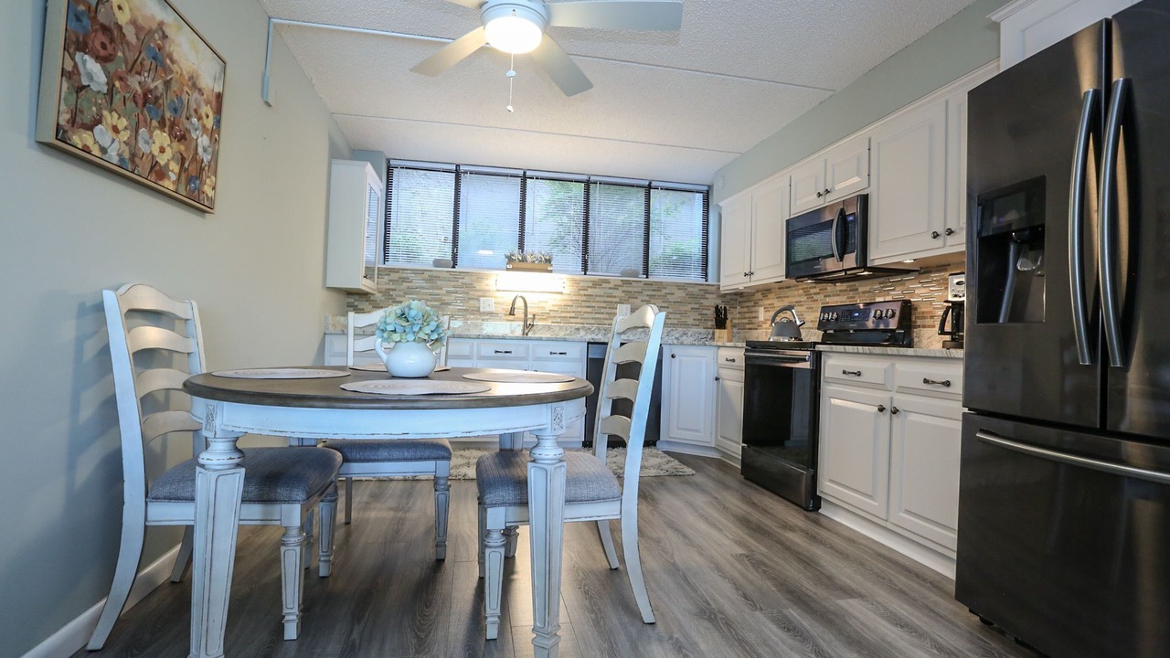 Photo of Kitchen in Holcomb